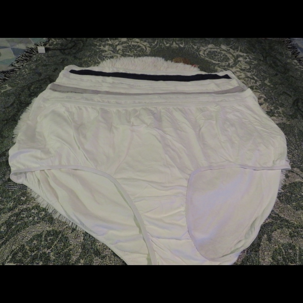 8 pack Comfortchoice panties size 16 NWOT